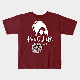 Knit Life Beach girl with yarn ball Kids T-Shirt